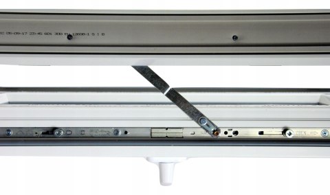 OKNO PCV 90 X 90 / 900 x 900 UCHYLNE 1xZŁOTY DĄB OKNO PCV 90 X 90 / 900 x 900 UCHYLNE 1xZŁOTY DĄB
